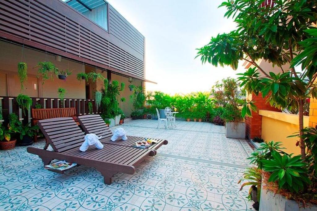 Sakul House Vandrarhem Bangkok Exteriör bild